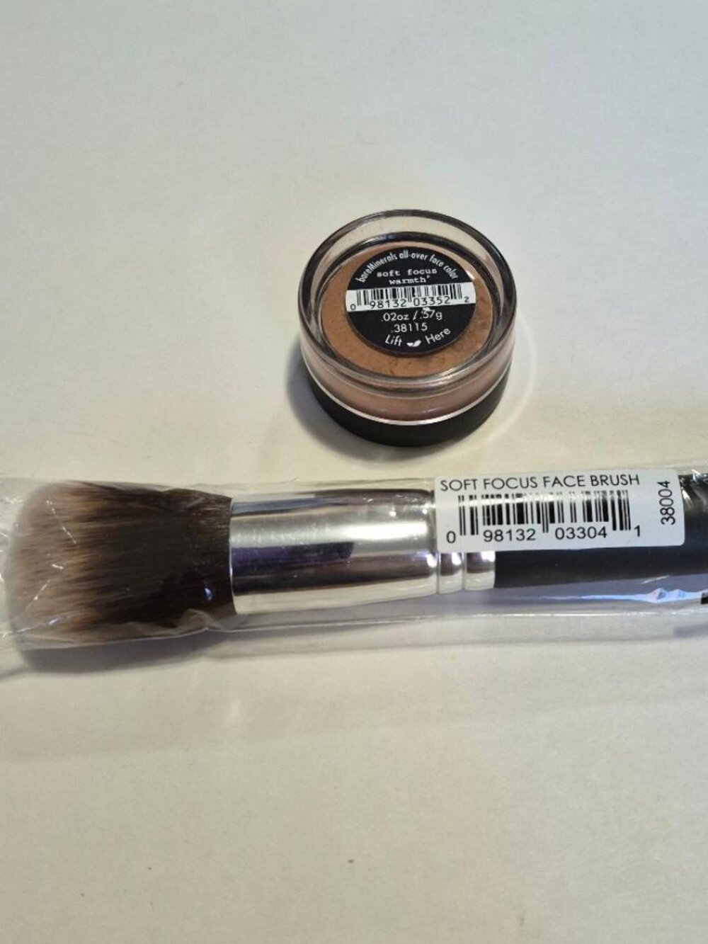 Lot of 2 BareMinerals Soft Focus Warmth All Over Face Color & Face Brush New
